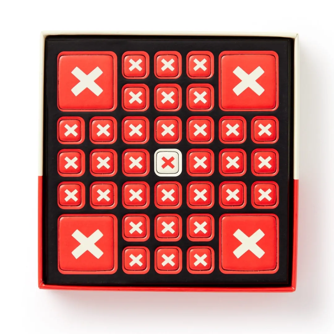 Galison Tic Tac No Magnetic Fridge Game